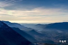 Which Direction Should Horse People's Bed Head Face to Attract Wealth: Using Feng Shui Items to Enhance Financial Luck