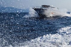 Taboos of Breaking Chopsticks_What Does It Mean When One Chopstick Breaks