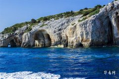 Is the red envelope for building a stove 66 or 88? Is it okay to place a pot upside down on the stove?