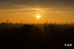 At what age can children participate in Qingming tomb-sweeping? Why can't daughters-in-law attend ancestral graves?