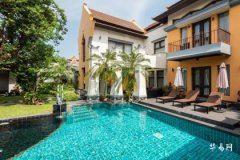 Is it good to move in the 12th lunar month? What are the customs and taboos, and what does the 'moving pitfall' mean