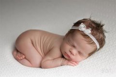 180 Carefully Selected Zhai Surname Boy Names with 'Fu' Generation Character – Radiant and Prosperous Fortune Names