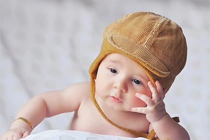 Is the fate of a child born in November 1993 good? What zodiac sign was born in 1993?