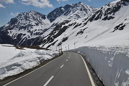 Dreaming of Roads and Paths