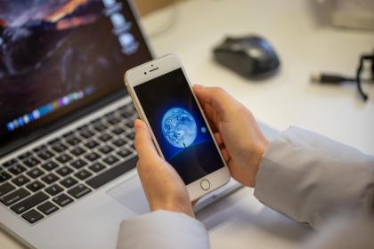 How to Arrange an Office to Attract Financial Luck