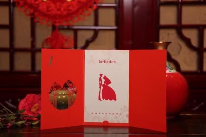 Are men born at noon compatible with women born at the hour of Si? Is marriage good?