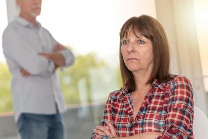 Are women born in the Year of the Goat compatible with men born in the Year of the Monkey in marriage? How should a man born in the Year of the Monkey express love?