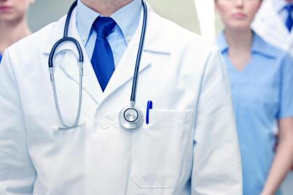 Are women with double eyelids fortunate? Is double eyelid a good face reading sign for women?