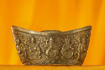 Who Gains Better Luck When Gaining Weight