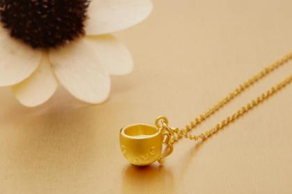 Do You Know the Correct Way to Wear a Pixiu Pendant? Should Pixiu Be Kept Away from Light?