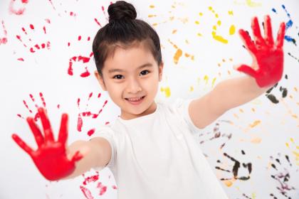 Is a woman born in the Zi Hour compatible with a man born in the Wu Hour? Will marriage bring happiness?