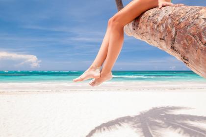 What is the fate and fortune development of women born in the Year of the Tiger during the Yin Hour?